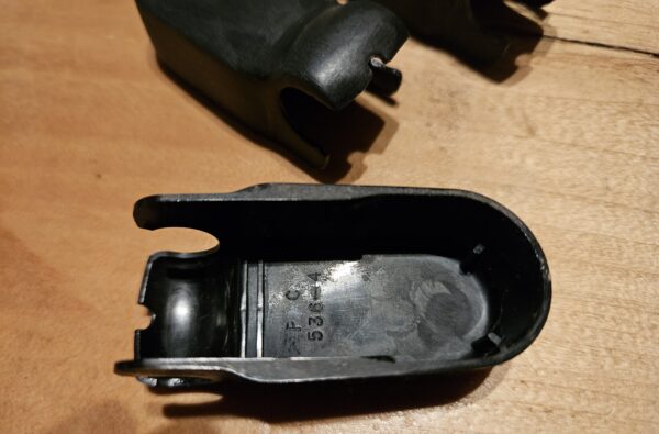 Toyota Supra MKIV 93-98 Rear Wiper Arm Cover – Bild 2